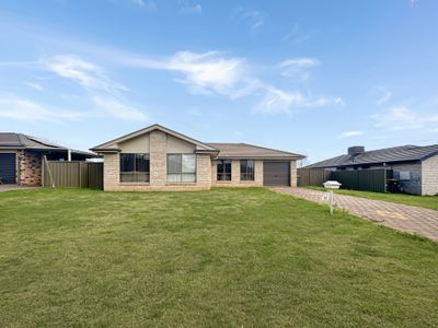 25 Arthur Summons Street, Dubbo