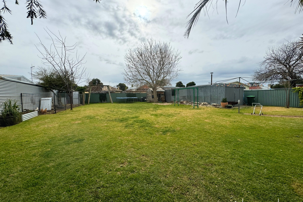 53 Fenaughty Street, Kyabram