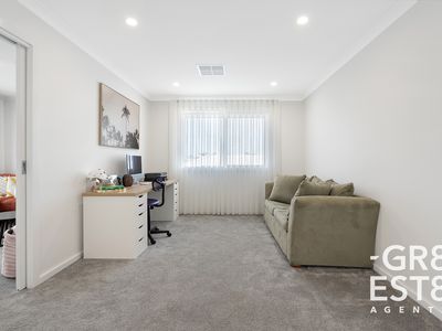 14 Aurora Drive, Cranbourne West