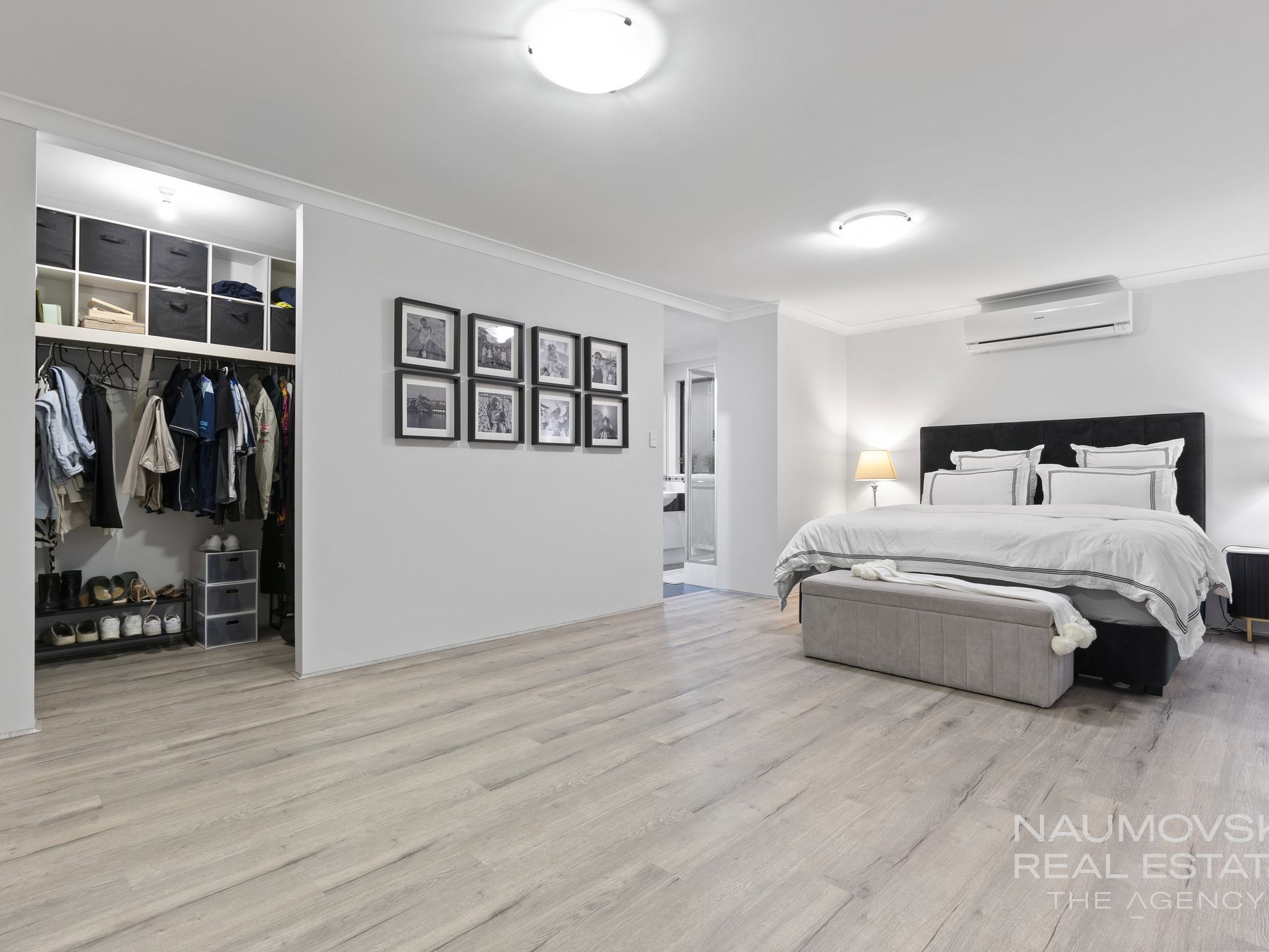 6 Ray Gardiner Vista, Tapping