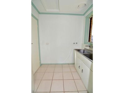 3 Laura Grove, Avondale Heights