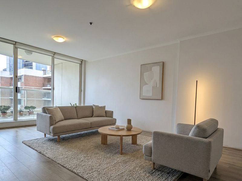 1710 / 348 Sussex Street, Sydney