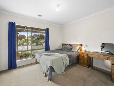 6 Timbertop Rise, Broadford