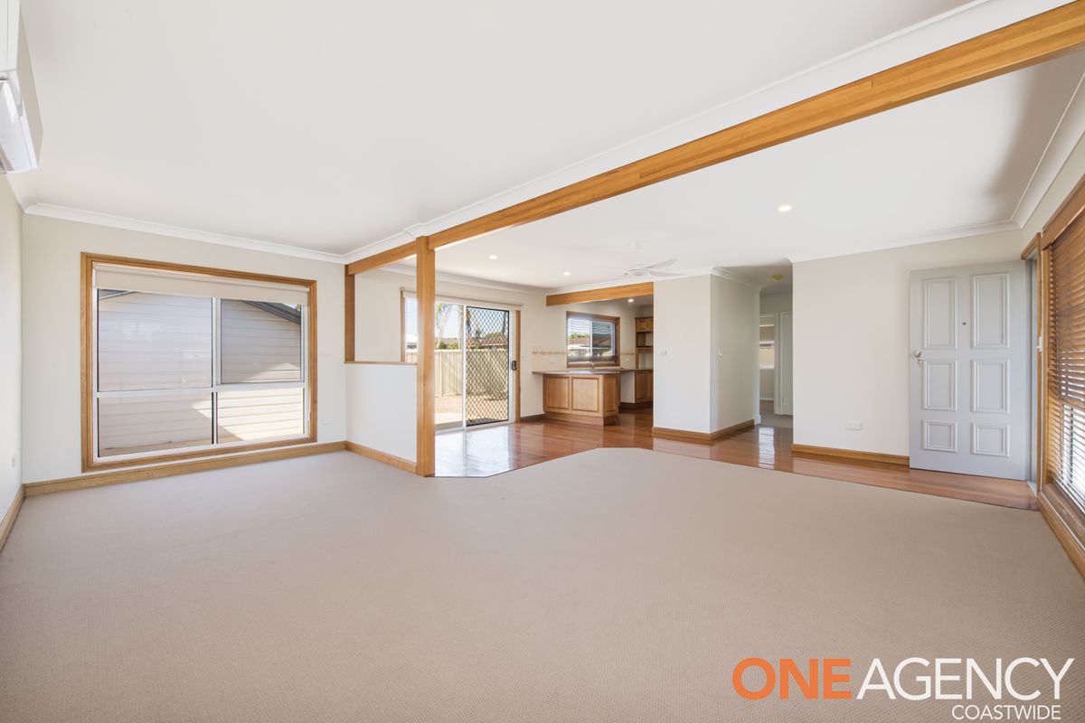 33 Hume Boulevard, Killarney Vale