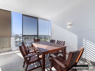 602 / 35 Bronte Street, East Perth