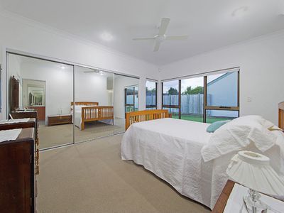 11 Mossvale Drive, Wakerley