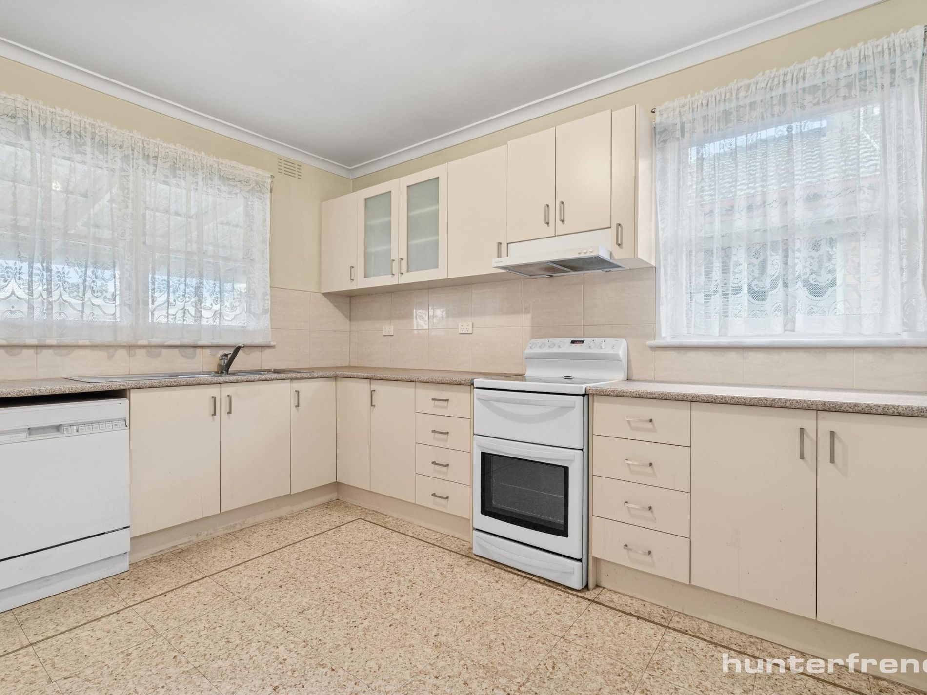 12 Bruce Street, Laverton
