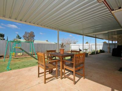 42 Trevaskis Street, Kalgoorlie