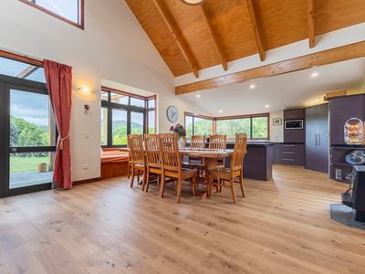 25 Eucalyptus Way, Paraparaumu