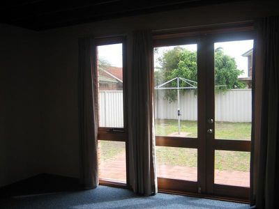 27 Kruger Ave, Windang