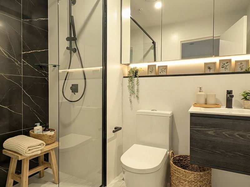 A304 / 661 Victoria Road, Melrose Park