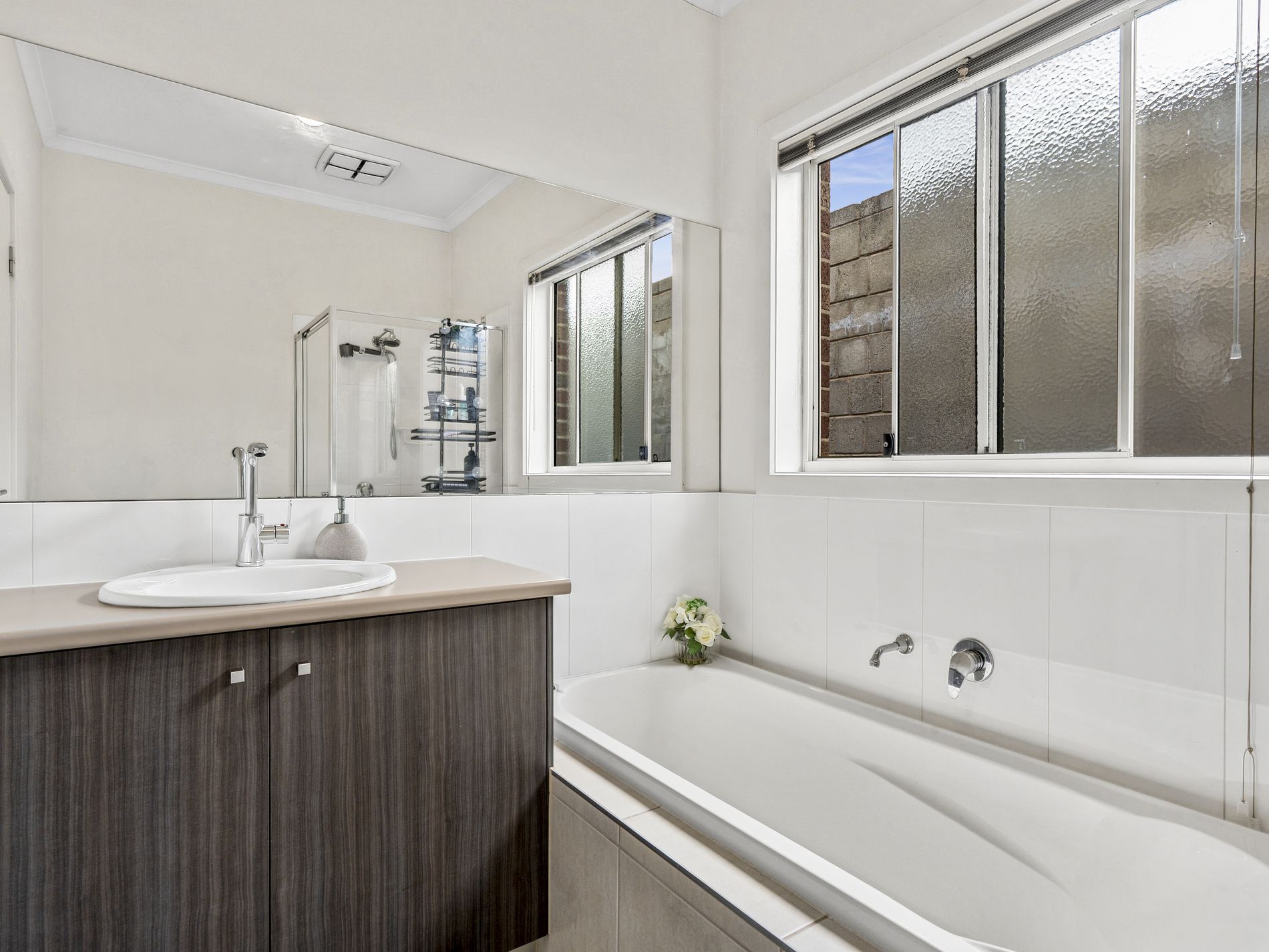 50 Poplar Street, Newcomb