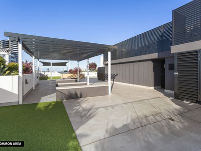 801 / 49 Denison Street, Wollongong