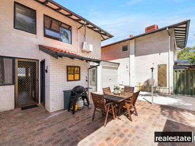 2 / 4 Lawrence Street, Como