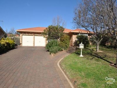 4 Christie Close, Dubbo