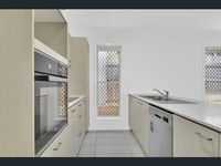 12 Mount Crosby Street, Park Ridge