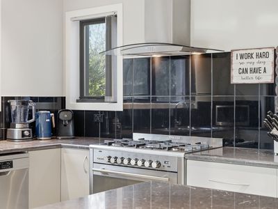 5 LARSEN COURT, Ranelagh