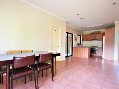 2 / 1951 Dandenong Road, Clayton