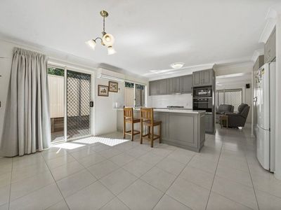 4 / 3-5 Kirra Street, Wilsonton