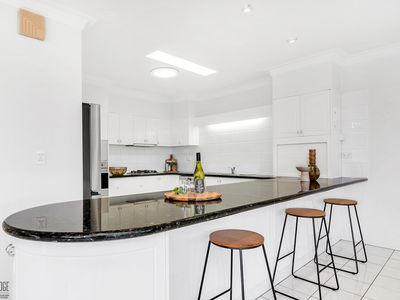 3 Leoni Close, Mooroobool