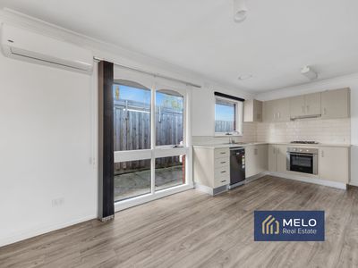 4 / 3 Hatfield Court, West Footscray