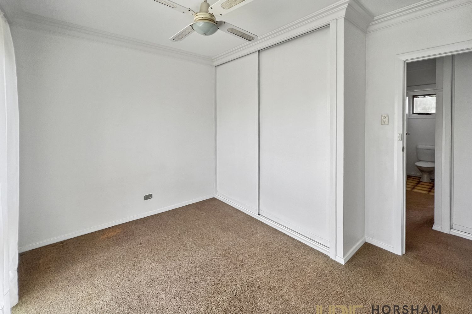 12 Bradshaw Street, Horsham