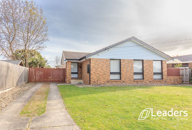 9 Yardley Drive, Wheelers Hill