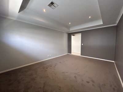 40 Seaspray Crescent, Jindalee