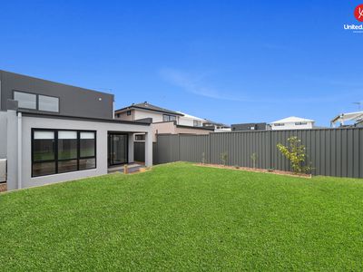 12 Calendula Court, Casula