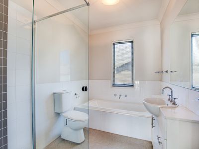 28 Trinity Point Drive, Morisset Park