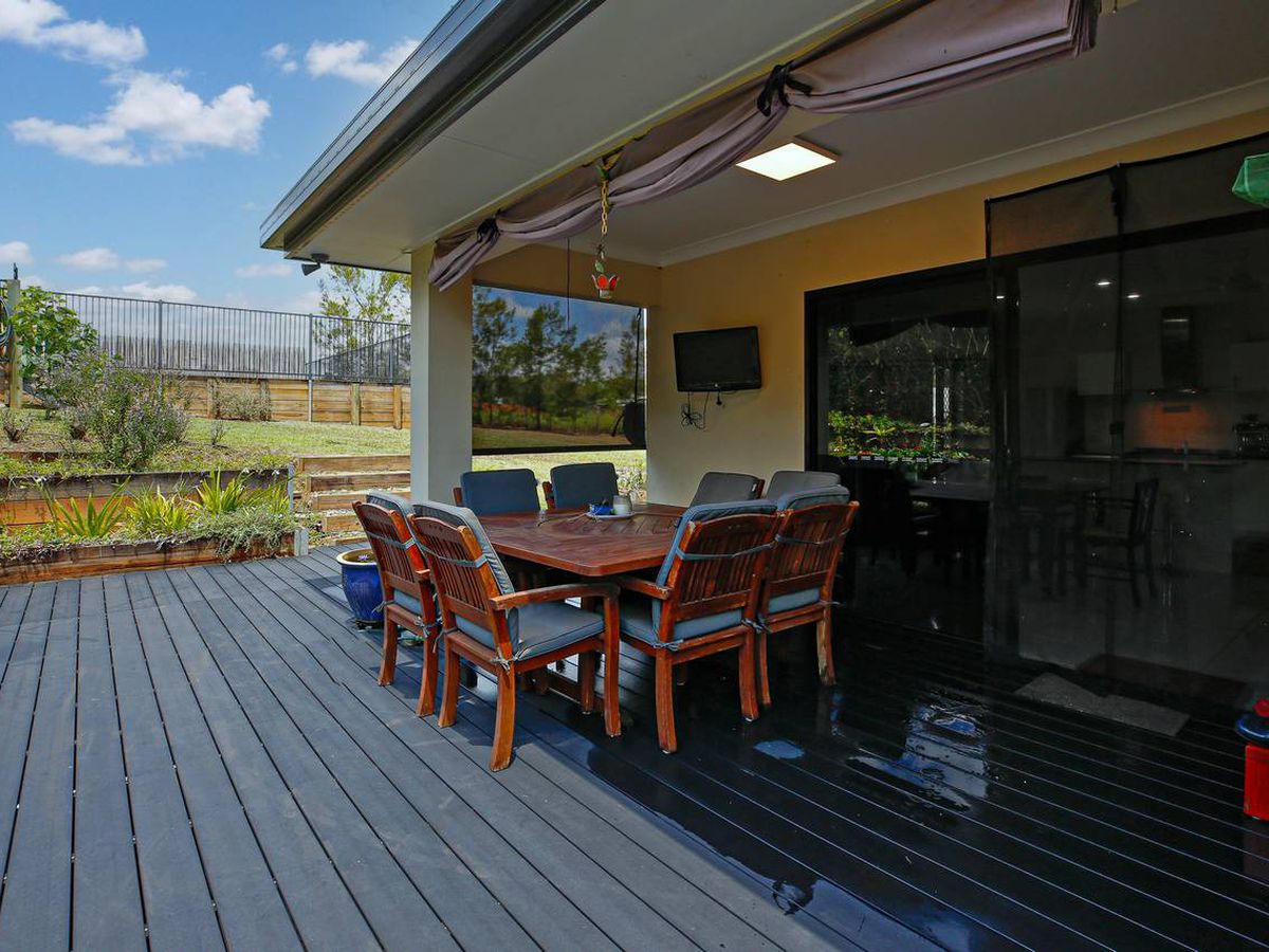 18 Barrine Road, Yungaburra