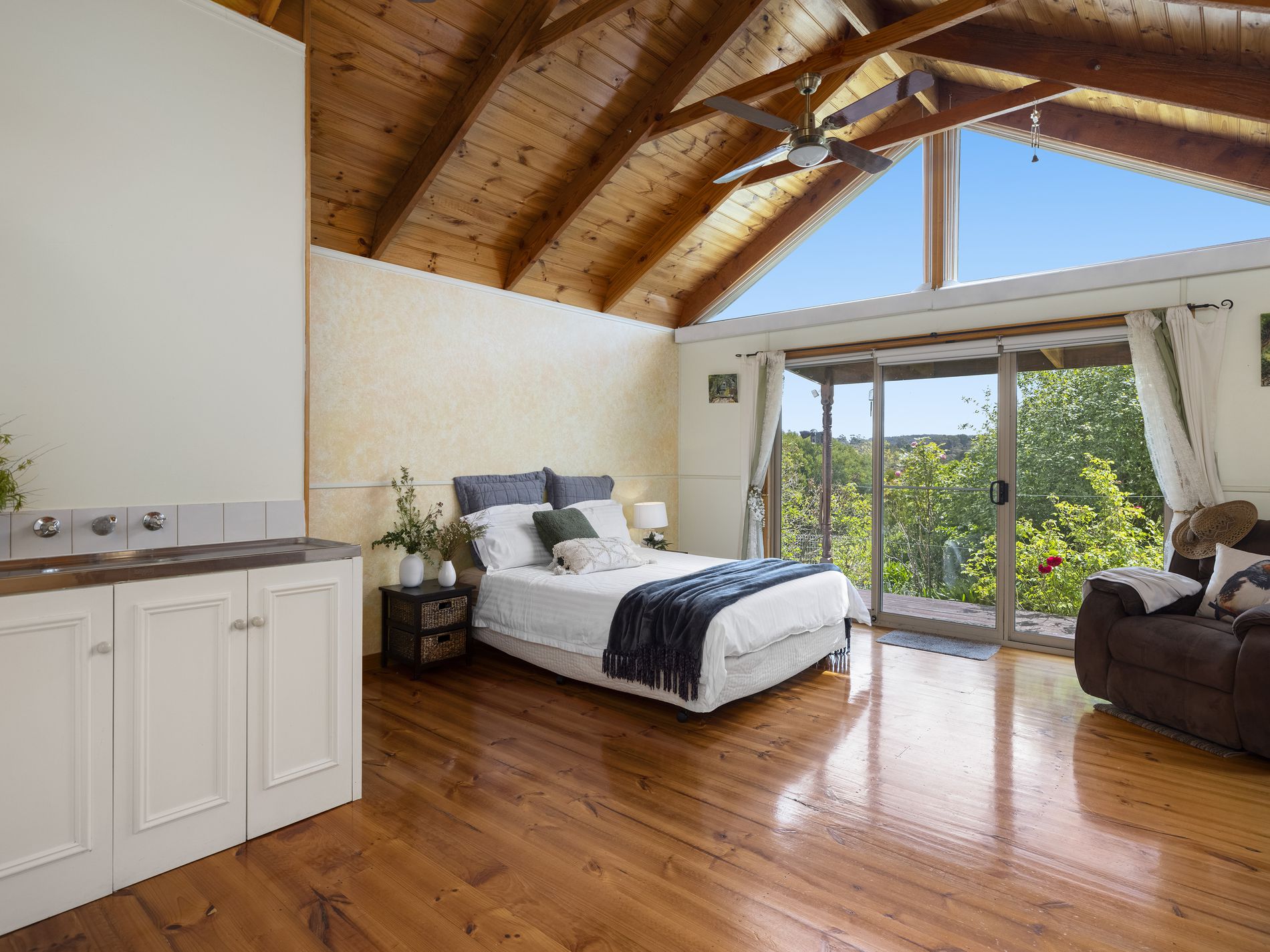 71 DUKE STREET, Daylesford Compass Estate Agents Pty Ltd