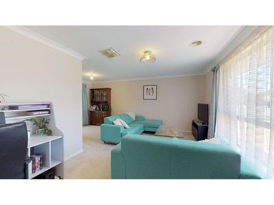 85 Websdale Drive, Dubbo