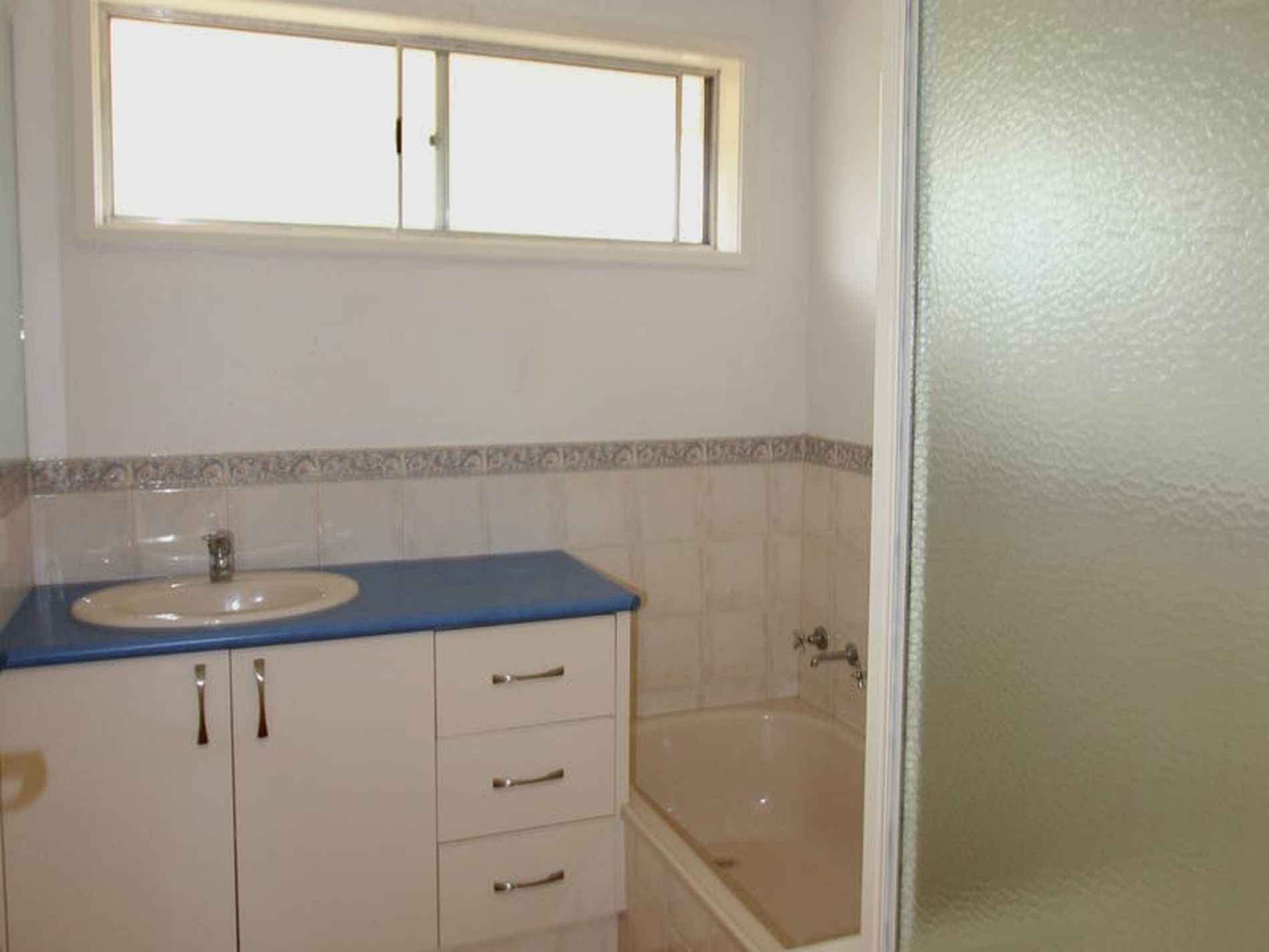 22 Bostock Avenue, Manifold Heights