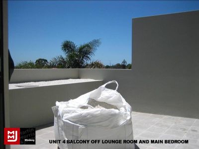 4 / 78 Addison St, Lake Illawarra