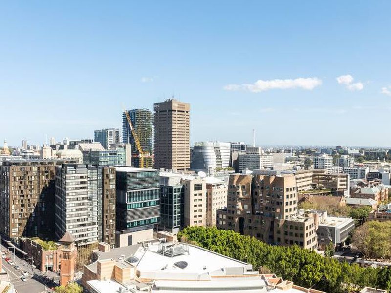 2302 / 82 Hay Street, Haymarket