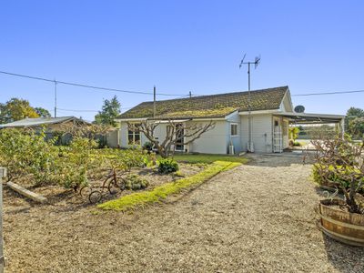 10 Osborne Street, Finley