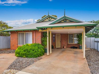 8B Siberia Close, Hannans