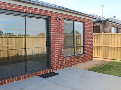 25 Larkspur Way, Charlemont