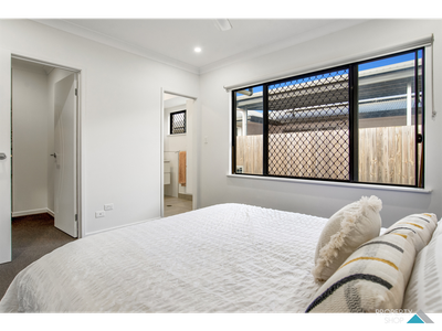 25 Homevale Ent, Mount Peter
