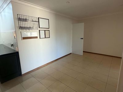 2 Abbott Way, Swan View