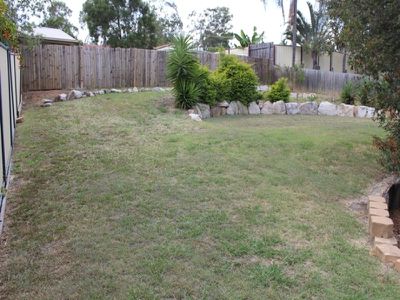 8 Lorrikeet Street, Bundamba