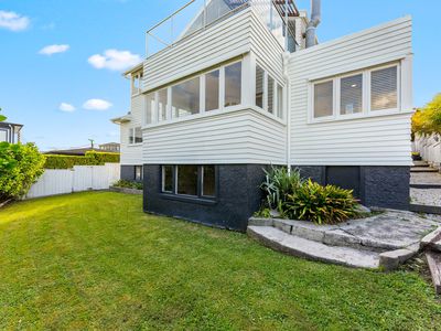 15 Seaview Road, Castor Bay