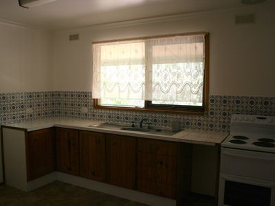 77 Ryans Road, Woodend