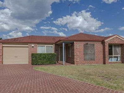 21 Muirfield Crescent, Glenmore Park