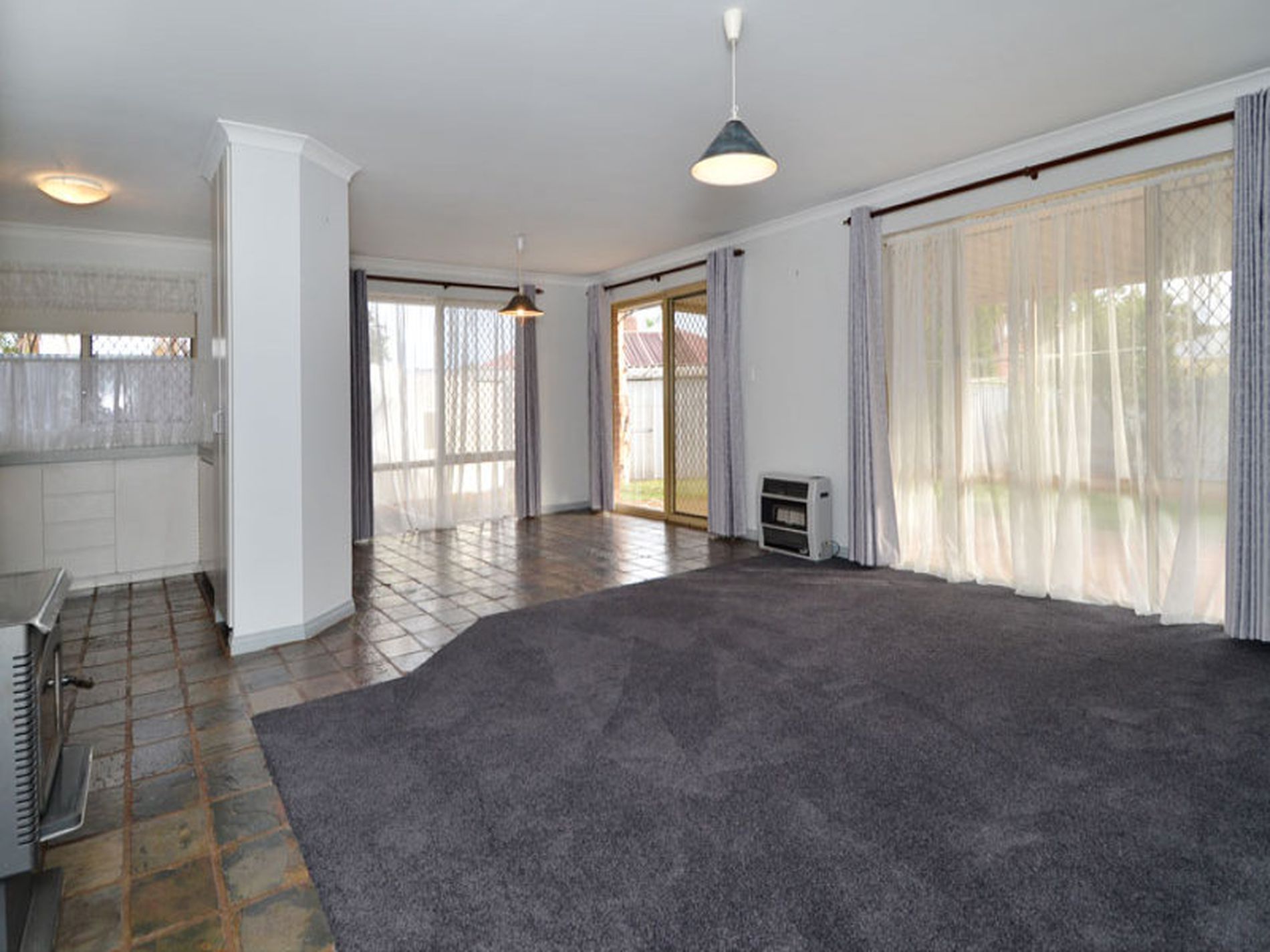 8B Siberia Close, Hannans