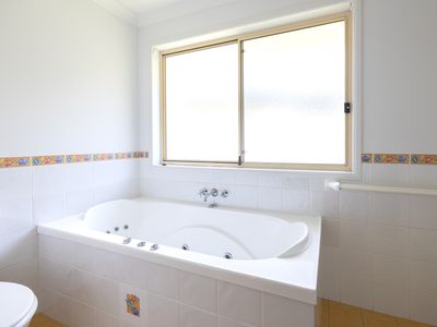 14 Wyoming Avenue, Burrill Lake