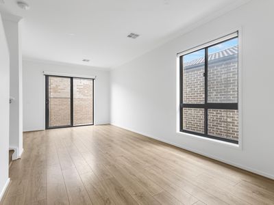 242 Dwyer Street, Kalkallo