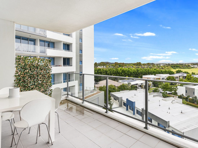 504 / 41 Harbour Town Drive, Biggera Waters