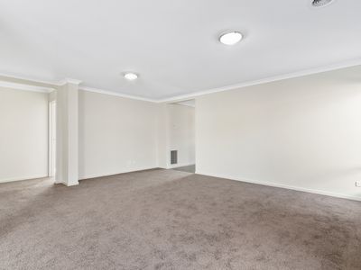 5 Mia Street, Sale